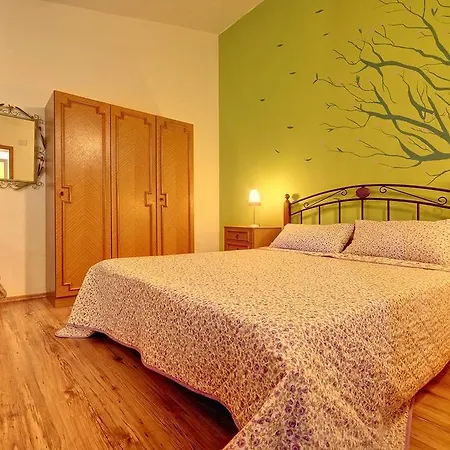 Apartment Vallelunga *
